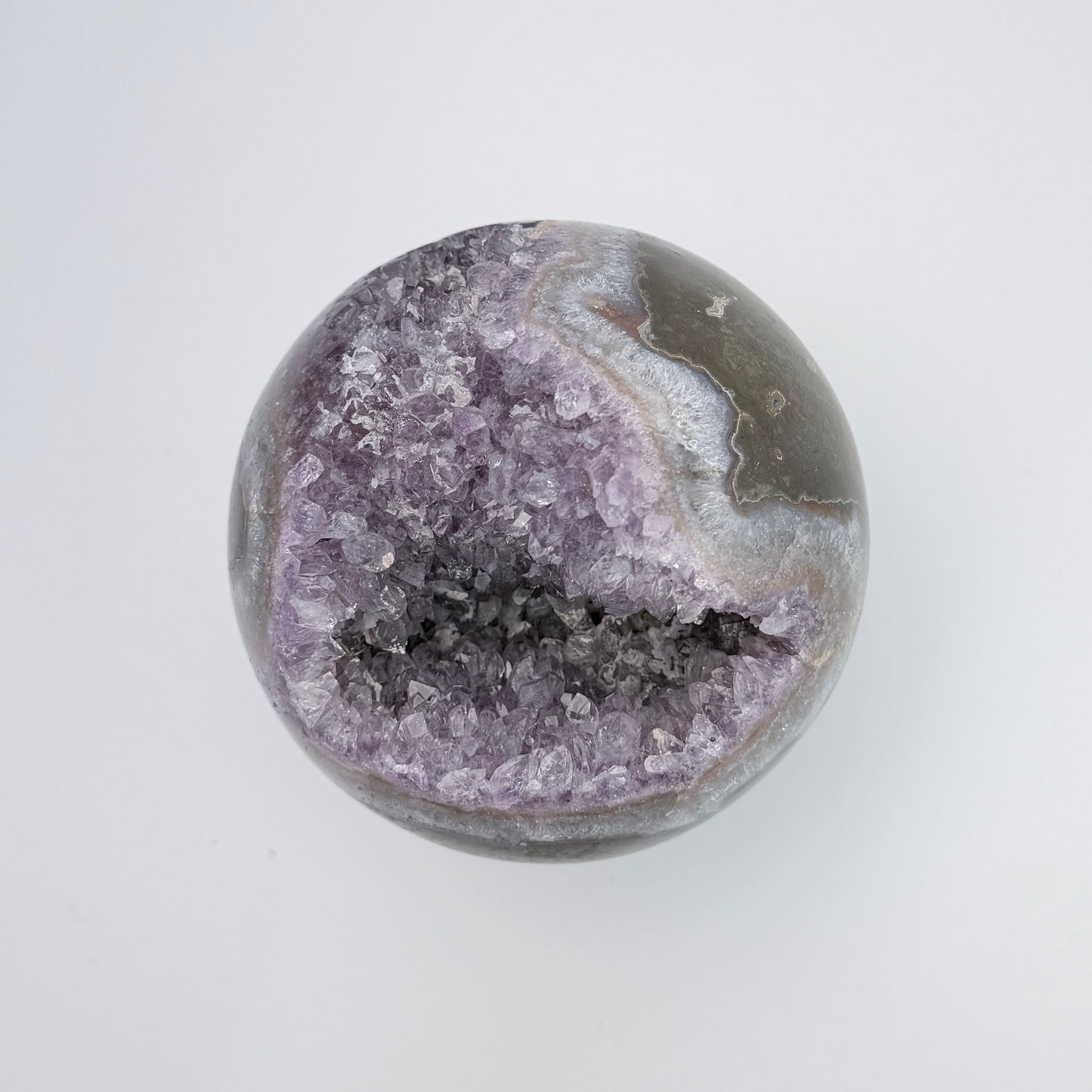 Amethyst Sphere – LG Geode Sphere 105 mm