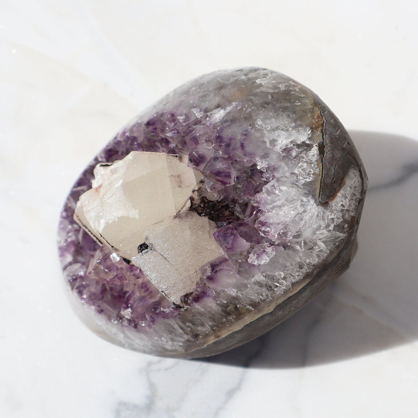 Amethyst Geode - White Quartz - Calcite โ Rare Amethysts Geode Crystals Calcite