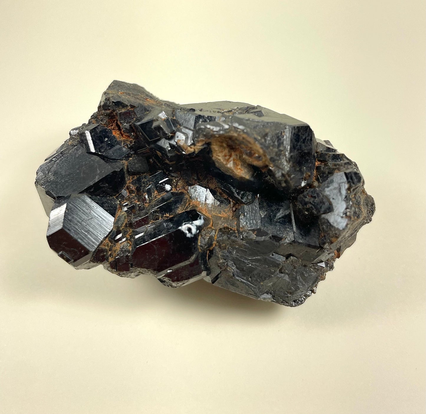 Melanite Garnet Cluster 100g – Minerals