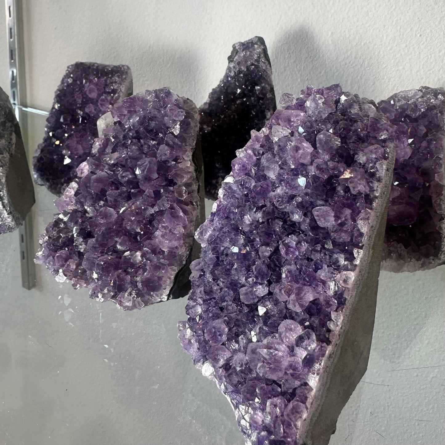 Cut Base Amethyst Druze MD