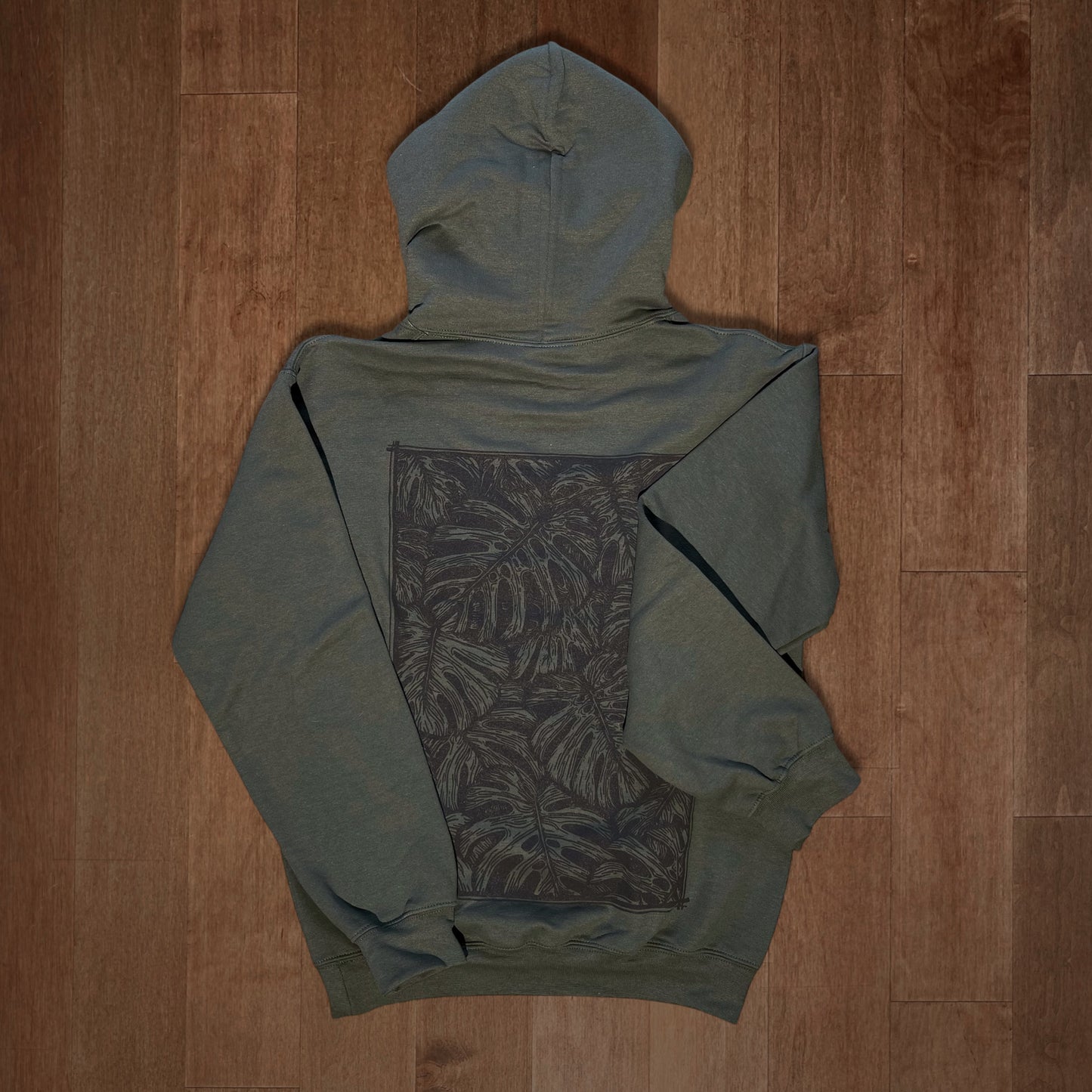 Monstera Hoodie – Cozy Plant Lover Sweatshirt