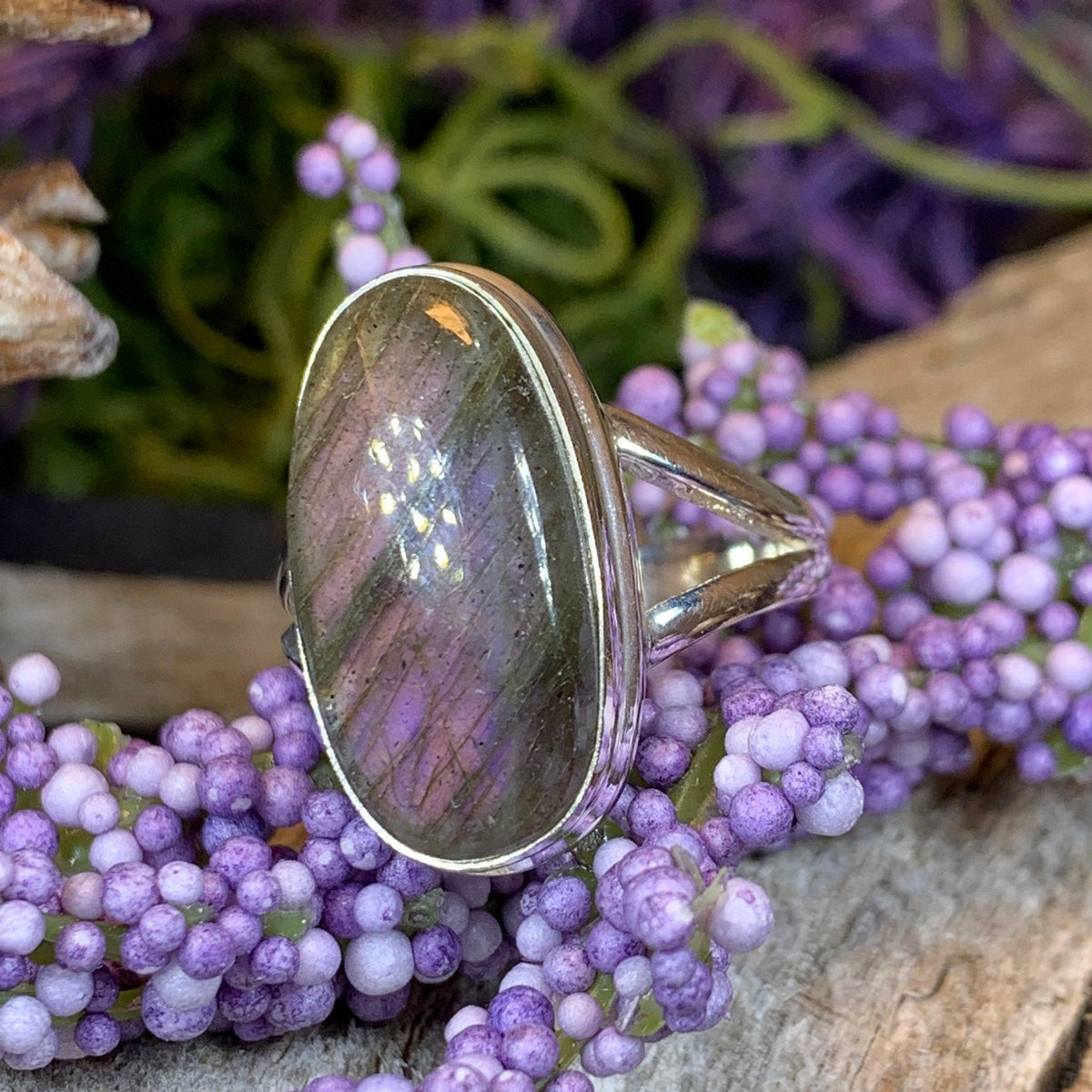 Moonwind Magic Ring – Oblong Ring