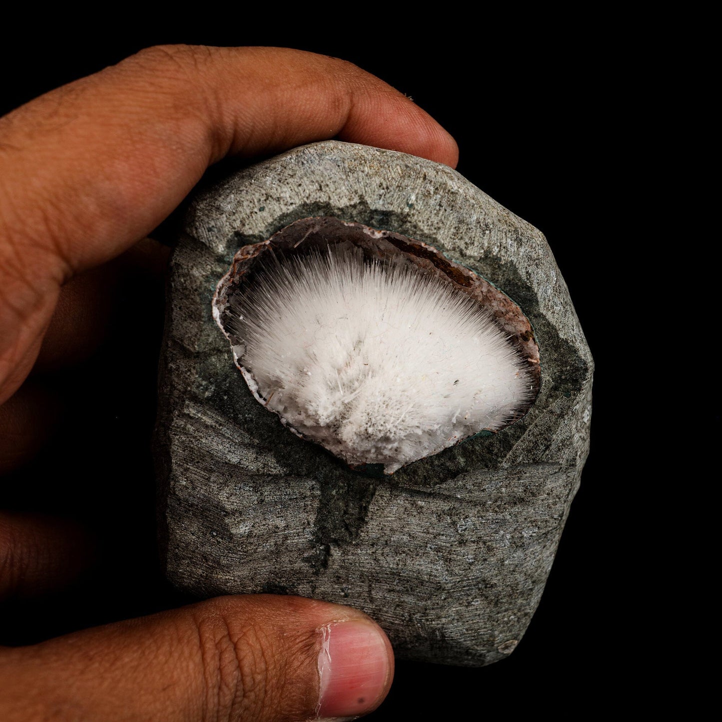Mesolite Inside MM Quartz Geode Natural Mineral Specimen # B 6591 – Mesolite
