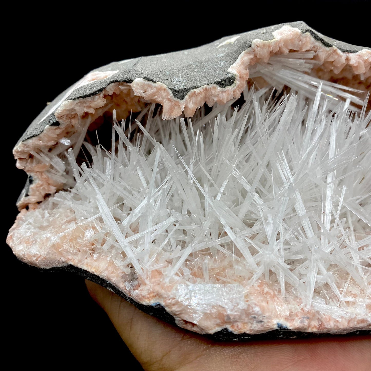 Scolecite - very rare! – Scolecite