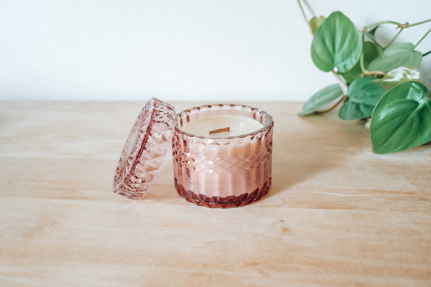 Black Cherry Wine Candle - 7oz Wood Wick Beeswax – non toxic candle