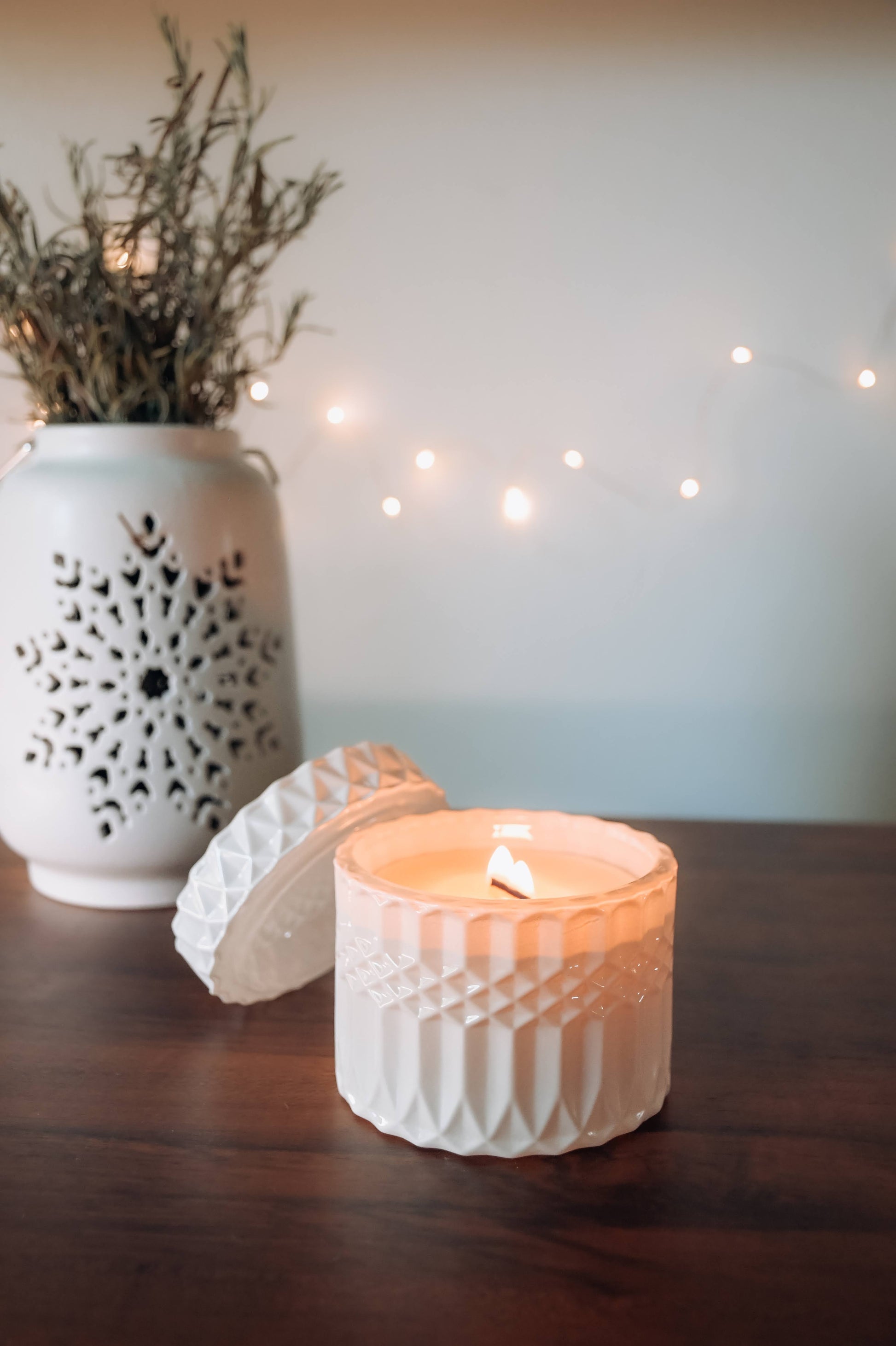 Rosemary Sage Beeswax Candle | Wood Wick – non toxic candle