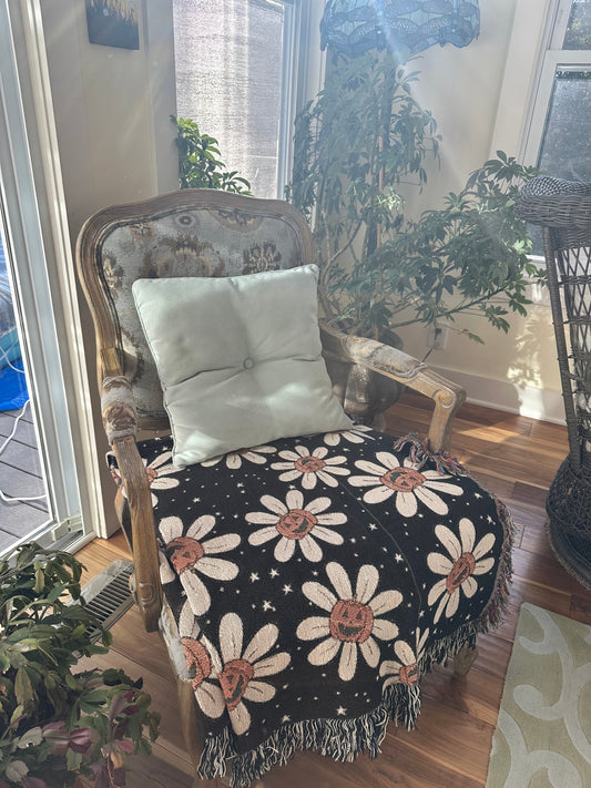 Daisy and pumpkins jack o lanters cotton woven blanket 50x60”