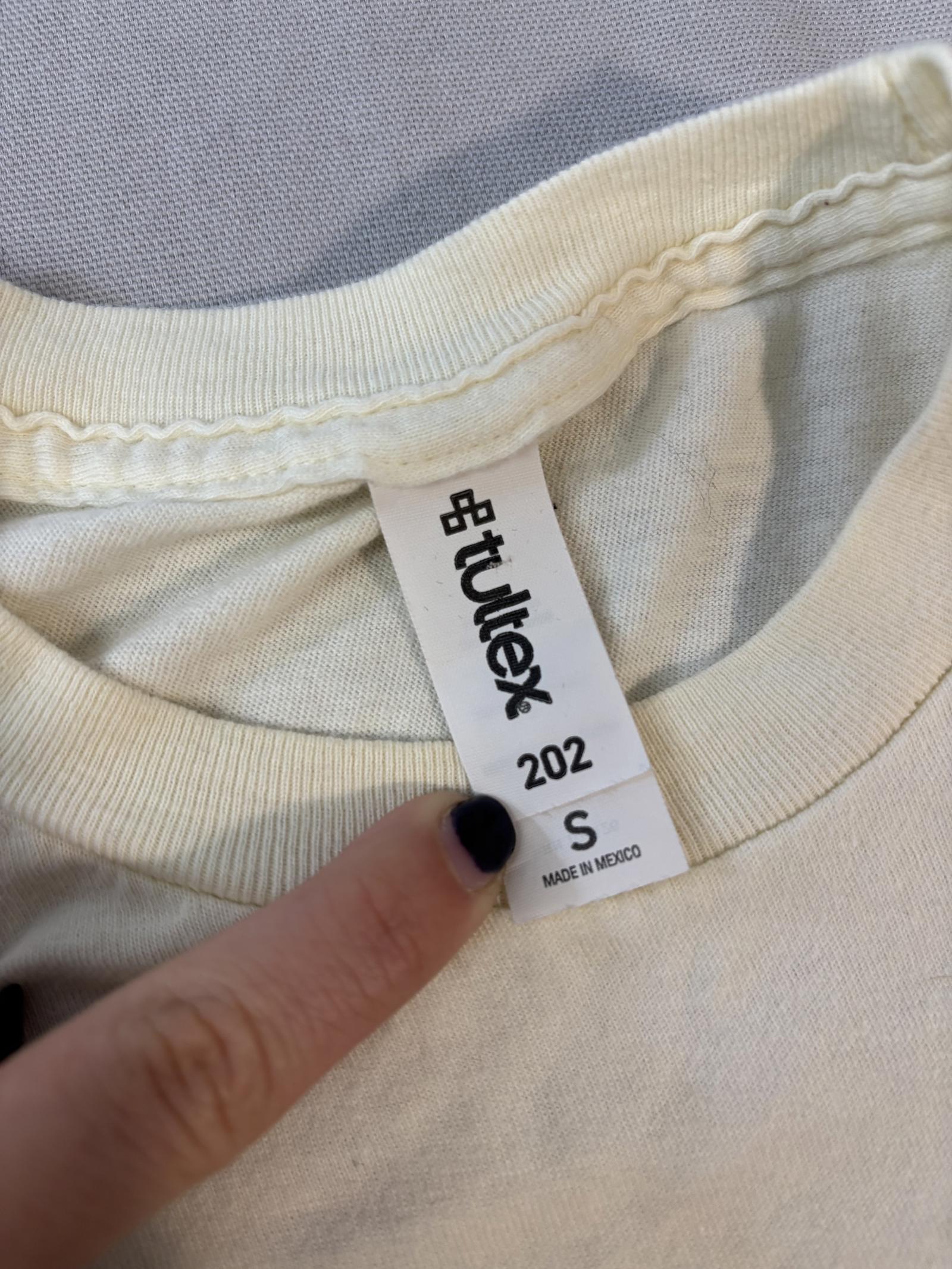 Vintage Eddie Vedder Tour T-Shirt 2022 - Surfboard Style Band Tee – T-Shirts