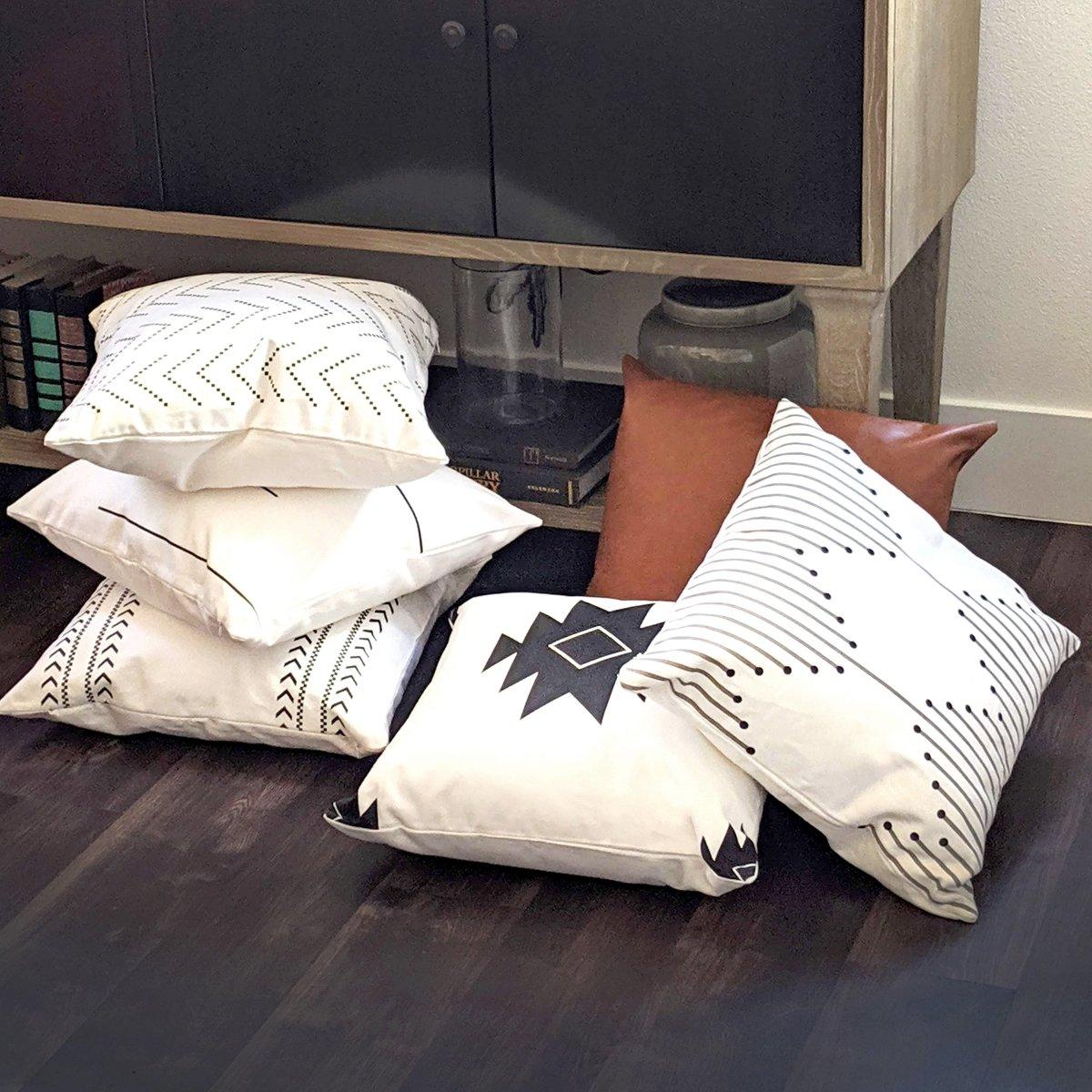 Amber & Farm Pillow Set