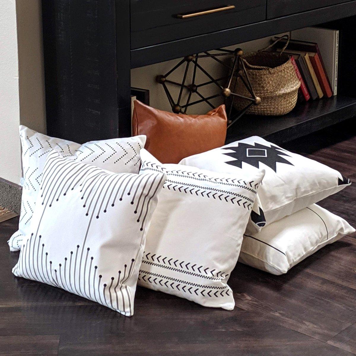 Amber & Farm Pillow Set