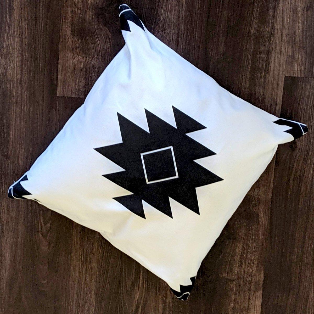 Amber & Farm Pillow Set