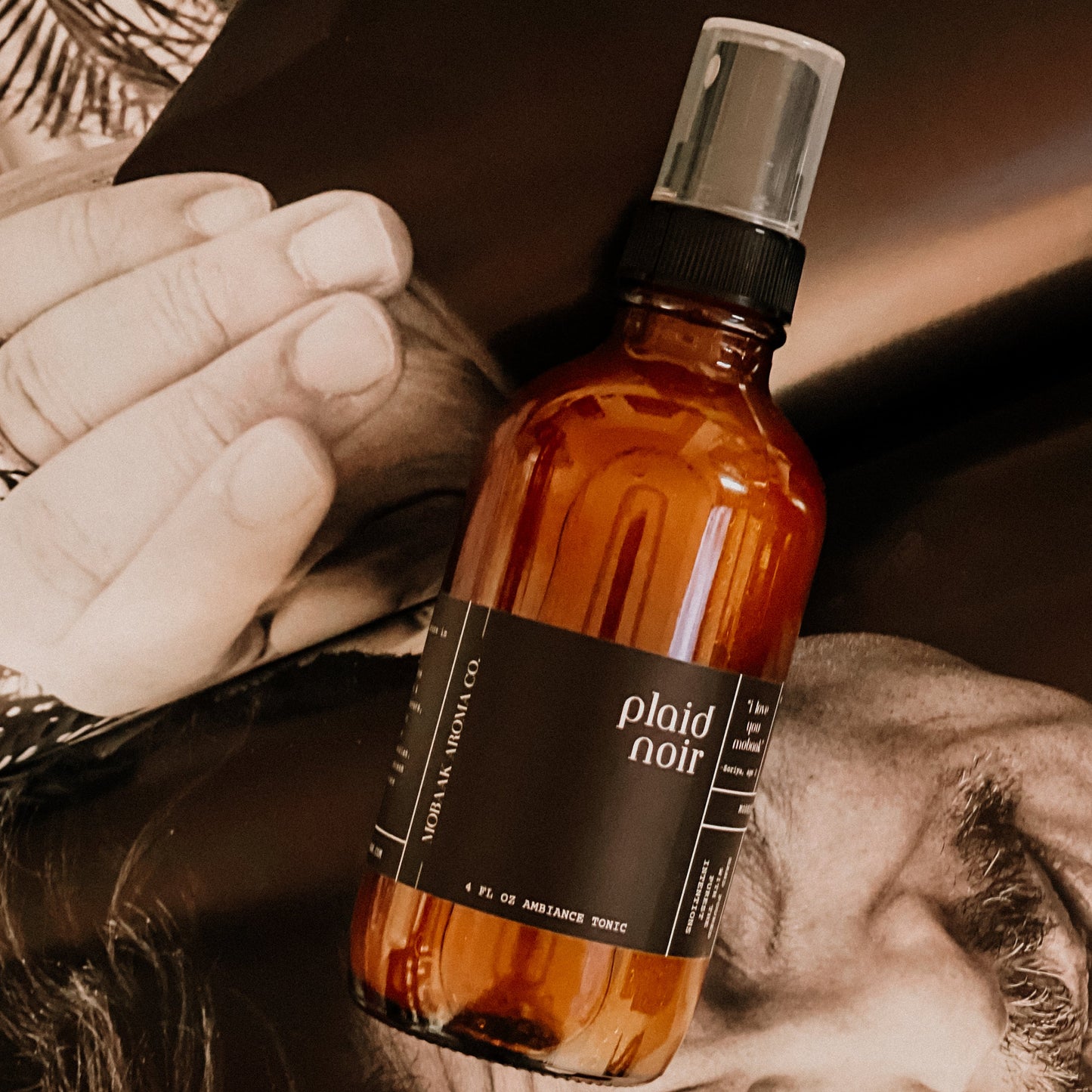 Plaid Noir Ambiance Tonic –