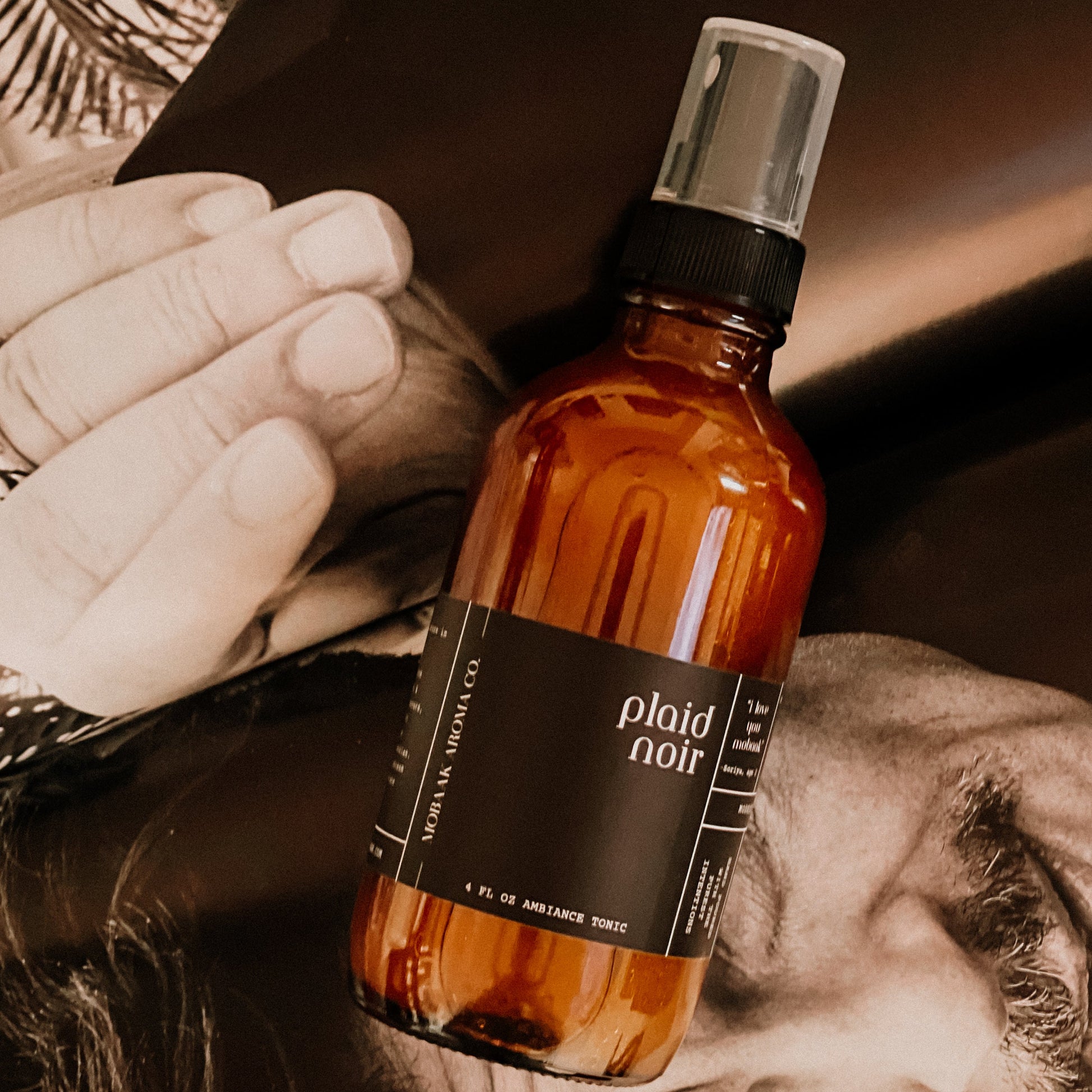 Plaid Noir Ambiance Tonic –