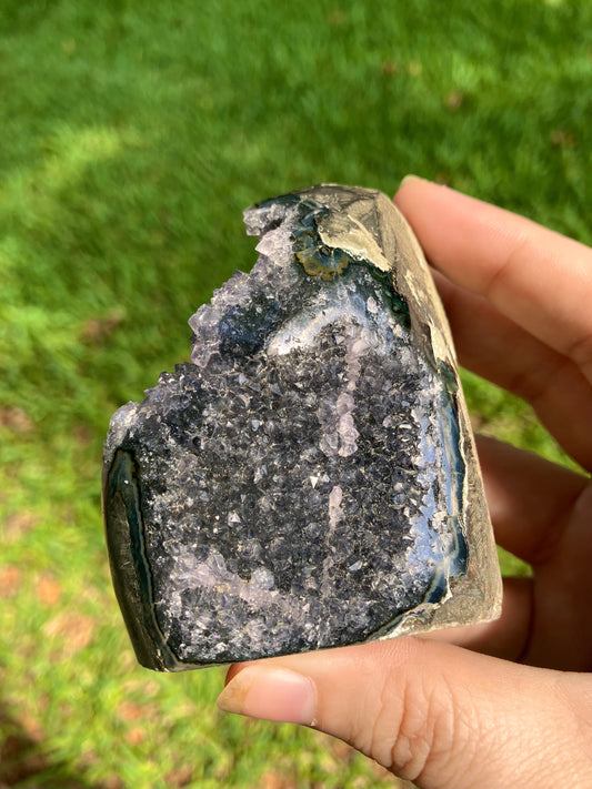 Black Amethyst Cut Base –