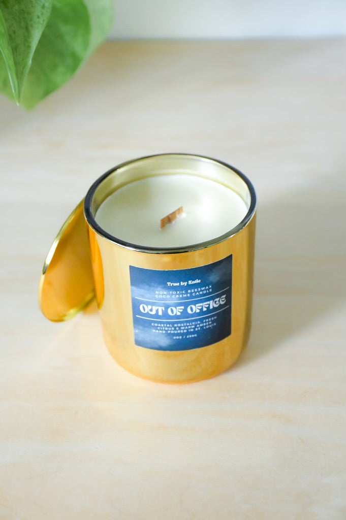 Out of Office Beeswax Candle | Coconut Amber Wood Wick 8oz – non toxic candle