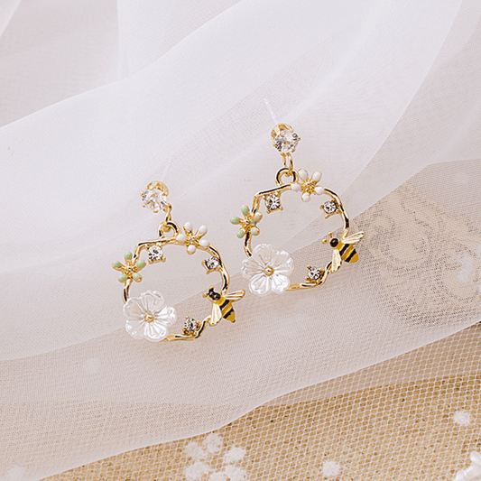 BLOOMING SPRING EARRINGS (PAIR) –