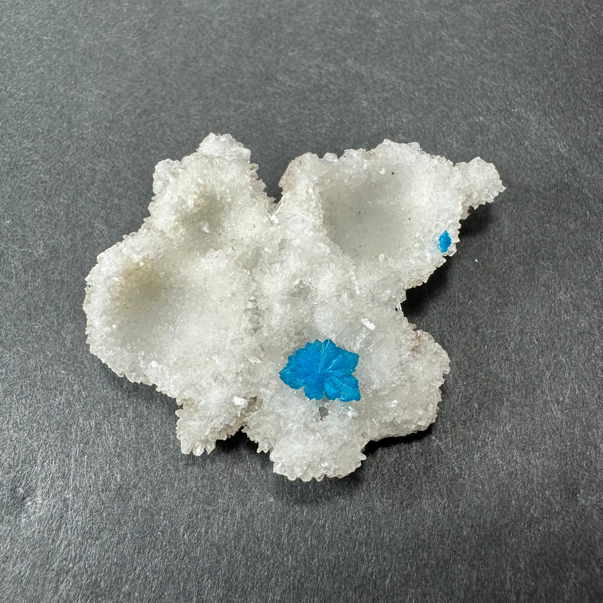 Cavansite Ball 'Floaters' on Stilbite MD – #2 Minerals
