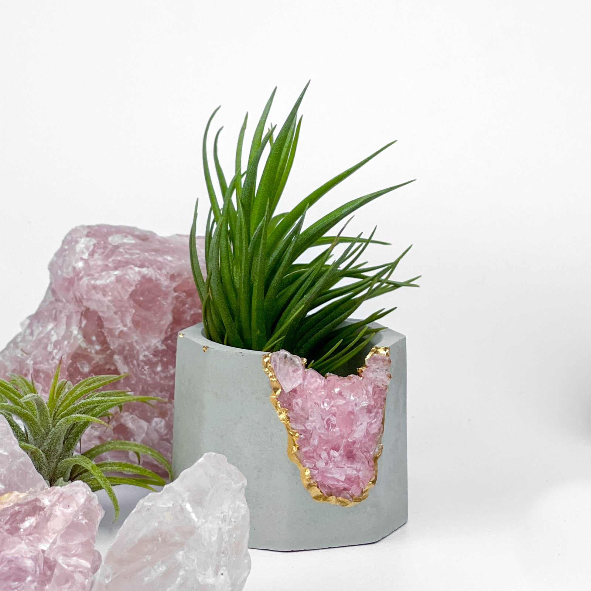 ROSE QUARTZ GEODE PLANTER – Small Geode Planter