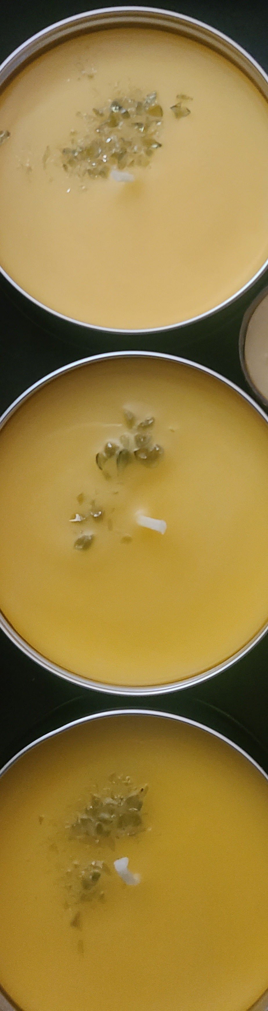 Pure Beeswax Tealight Candles with Moldavite Chips – Gemstone Candle