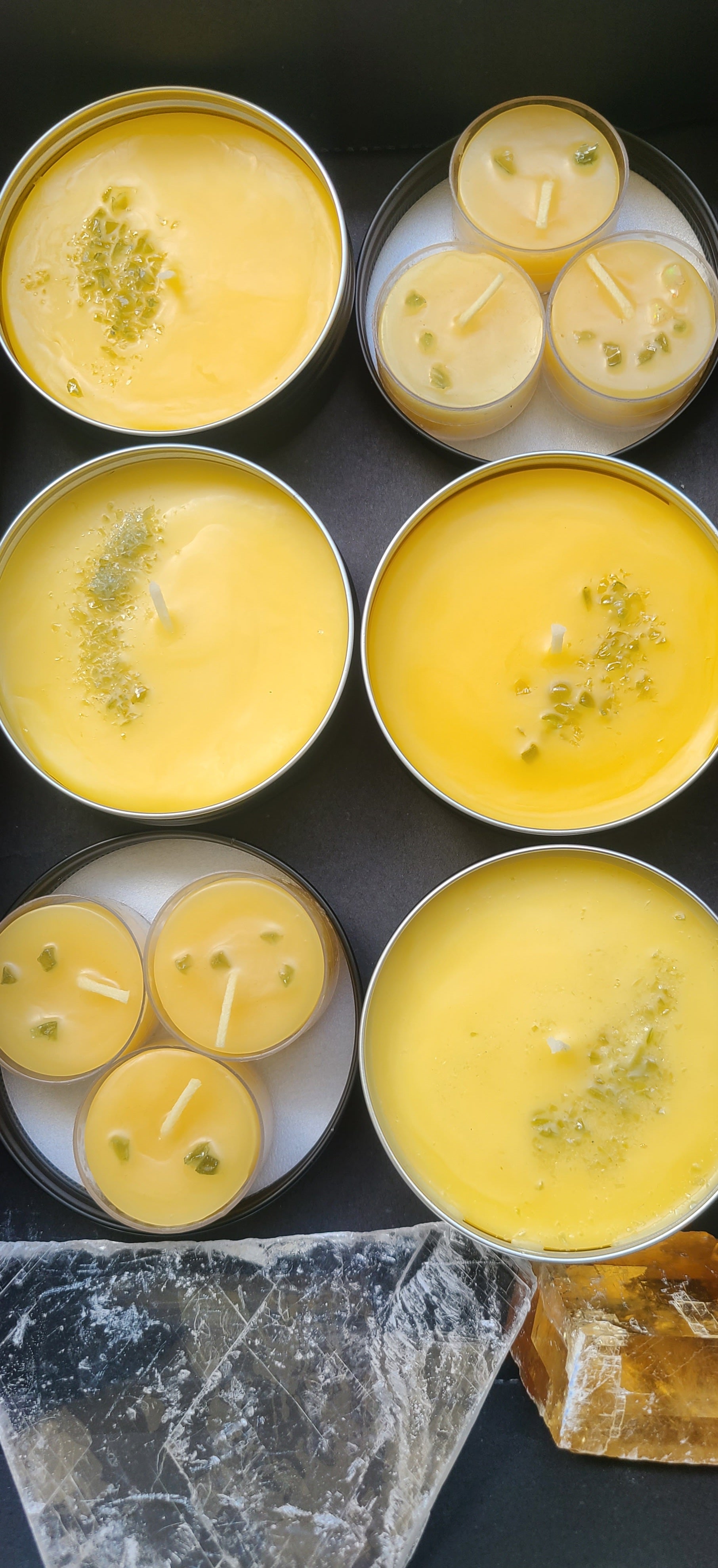 Pure Beeswax Tealight Candles with Moldavite Chips – Gemstone Candle