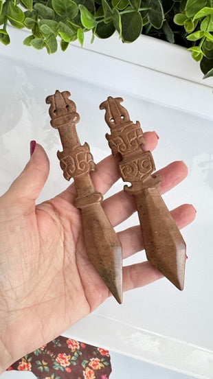 Hand-Carved Jade Tiger Athame – 6" Ritual Knife for Strength