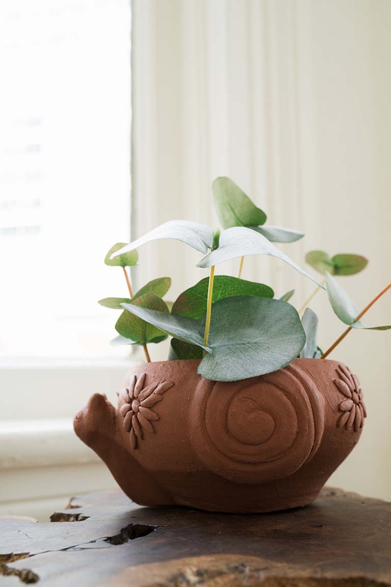 snail planter pot Matr Boomie Rakshana Snail Plant Pot - Terracotta one_size in Brown