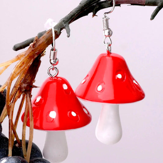 RED MUSHROOM EARRINGS (PAIR) –