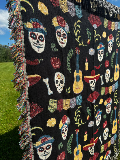 Day of the death woven blanket 37x52” clearance
