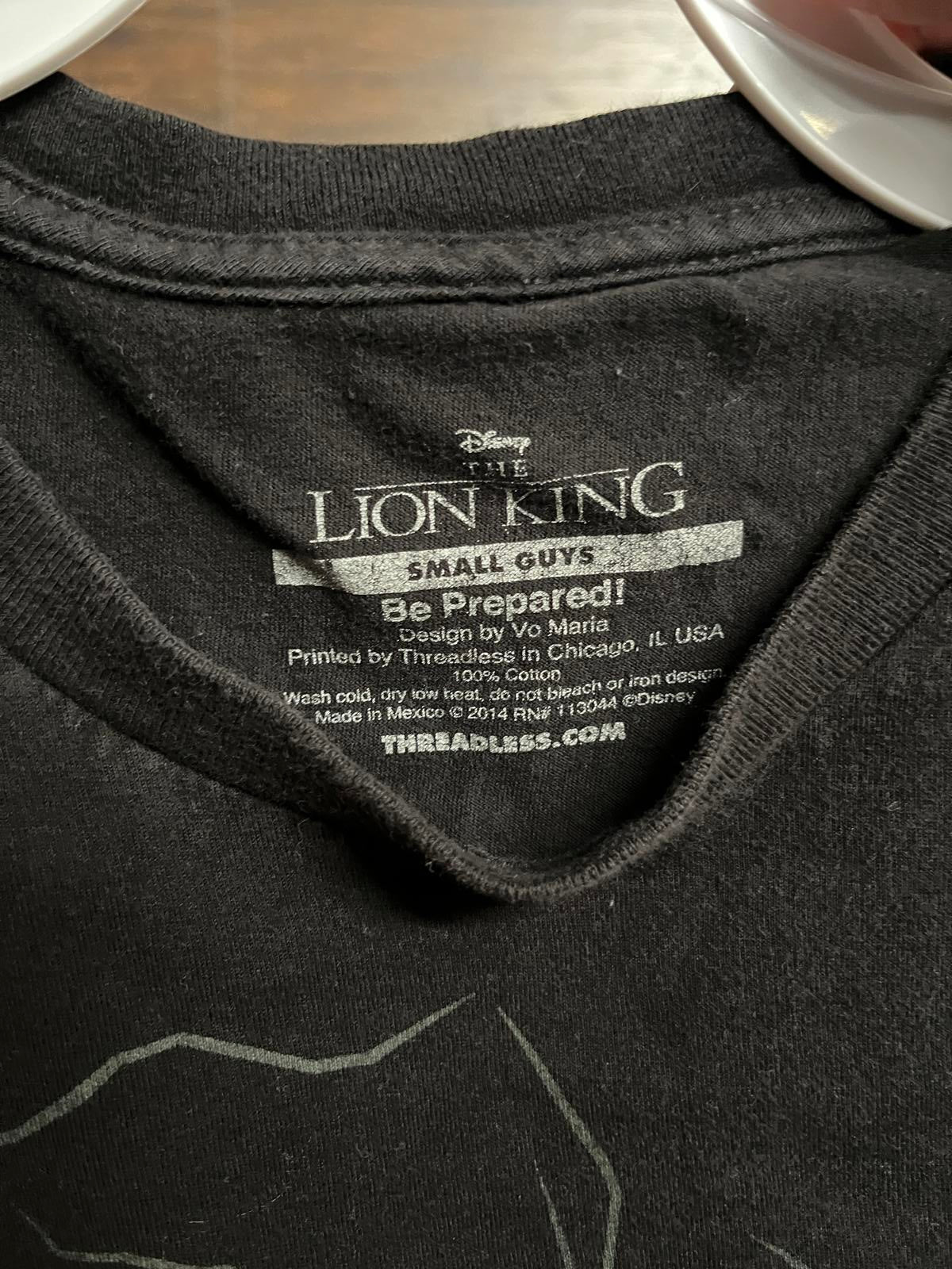 Vintage Lion King T-Shirt - Mufasa Tee 2014 Disney - Small – T-Shirts