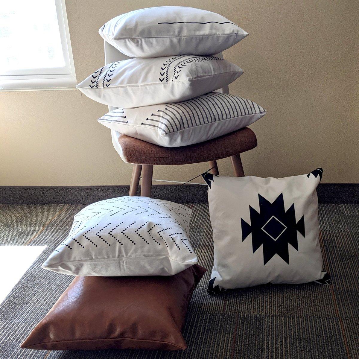 Amber & Farm Pillow Set