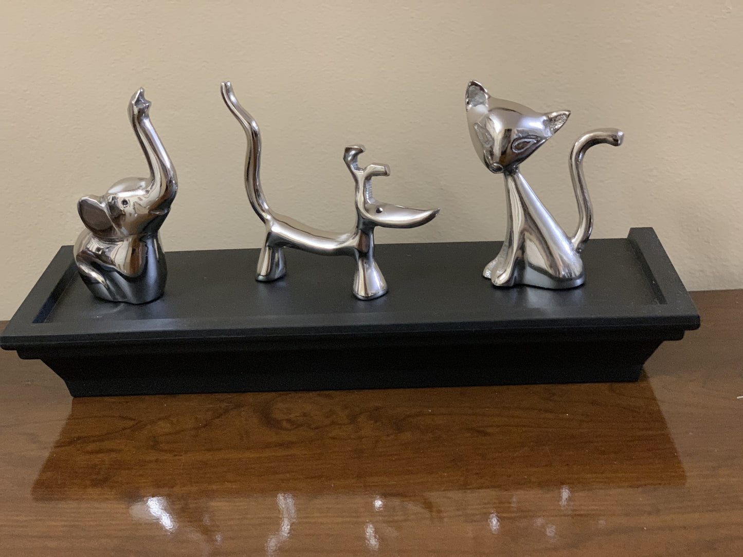 Vibhsa Dog Cat & Elephant Ring Holders Set - Silver – Collectibles