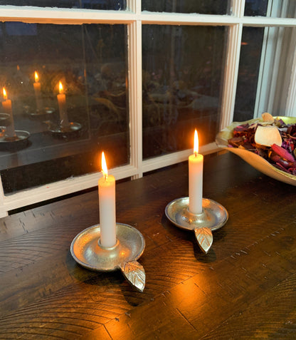 Vibhsa Taper Candlestick Holder Dish-Silver – home Decor