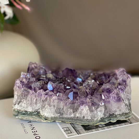 Amethyst & Agate Cluster – Crystal Home Decor & Coffee Table Decoration