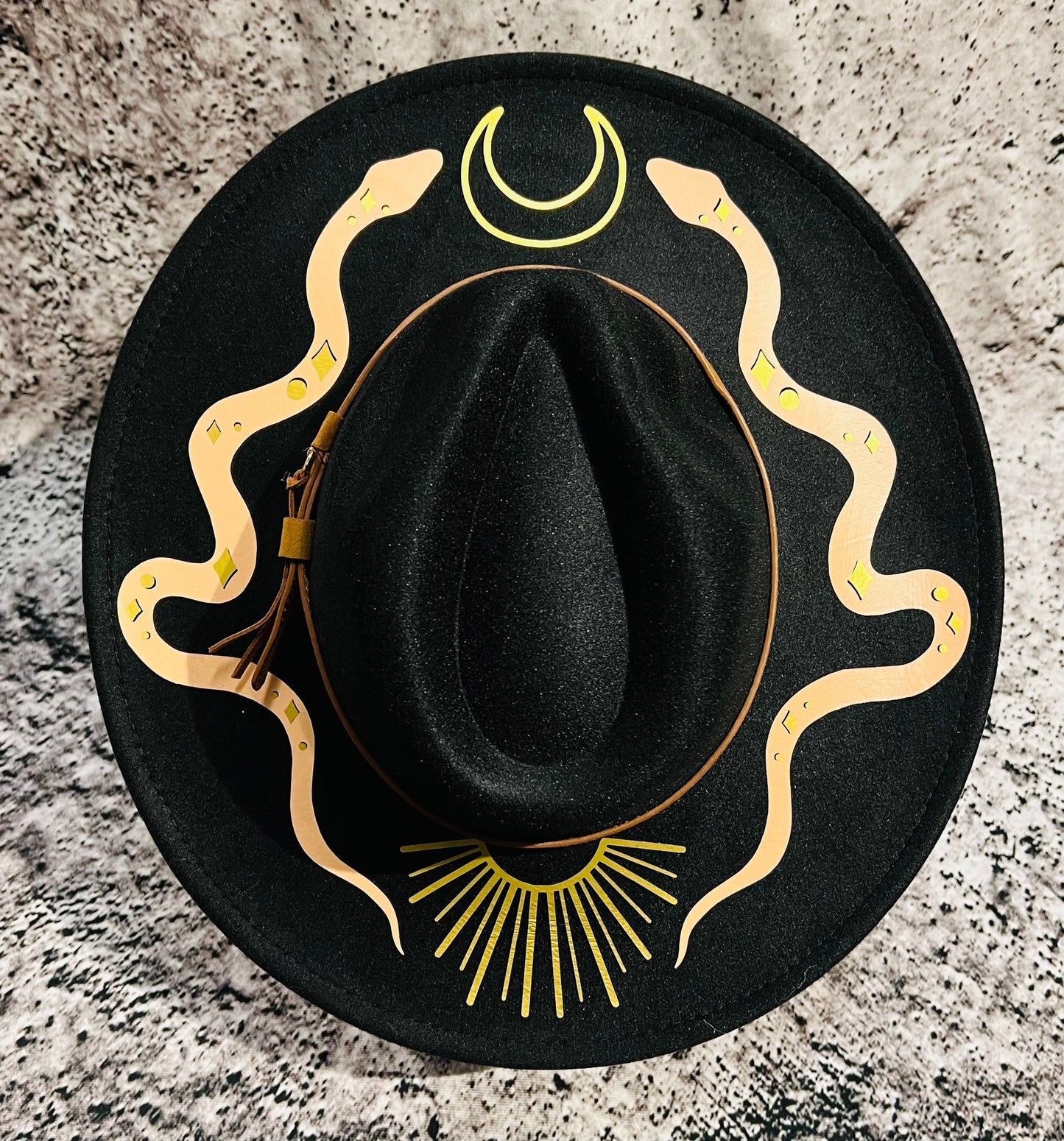 Vegan Felt Hat - XL Brim - Western Snakes