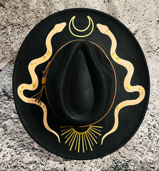 Vegan Felt Hat - XL Brim - Western Snakes