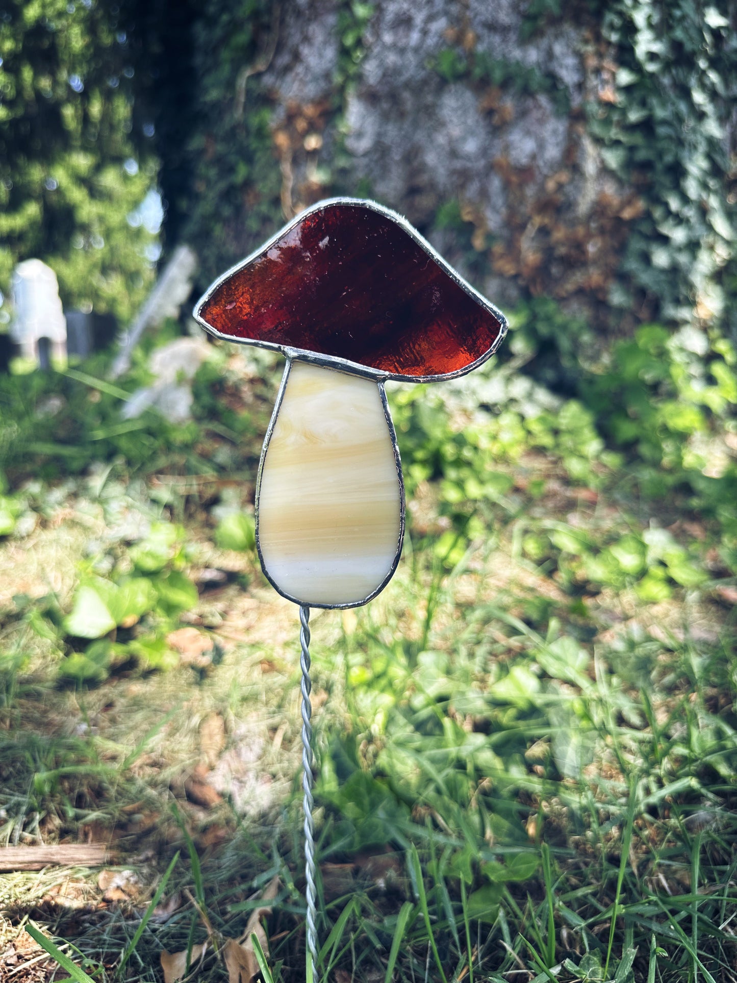 Mushroom Garden Stake – Whimsical Outdoor Décor for Yard & Planters