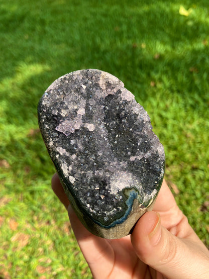 Black Amethyst Cut Base –