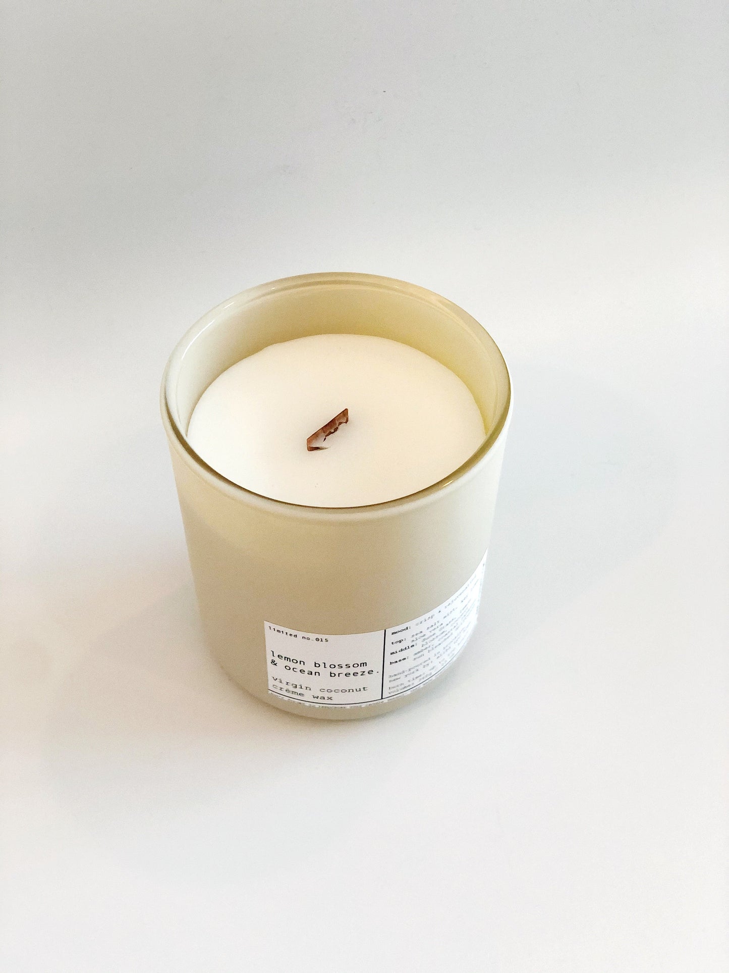 LEMON BLOSSOM & OCEAN BREEZE | VIRGIN COCONUT CRÈME WAX & WOODEN WICK CANDLE – CANDLES