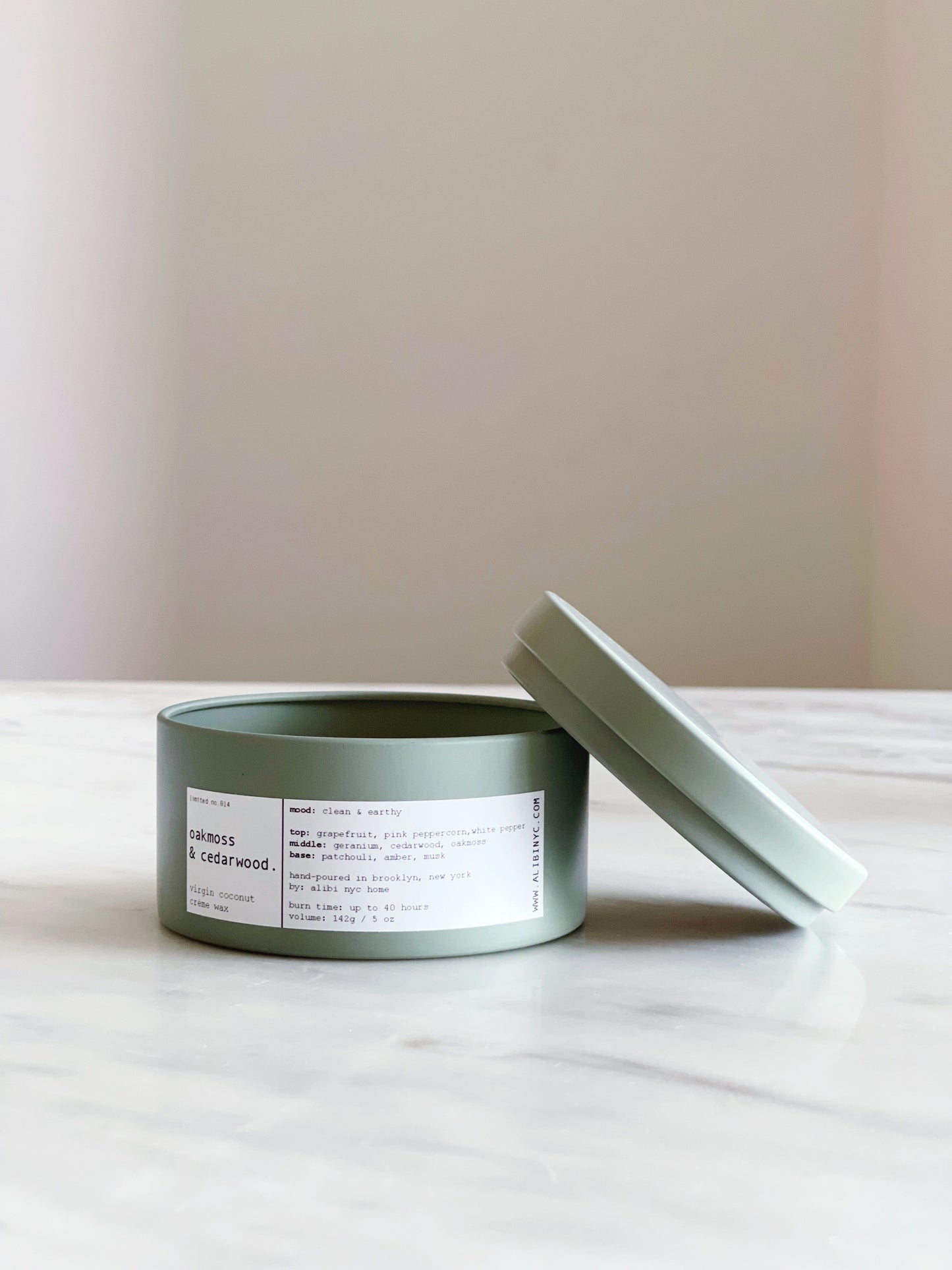 OAKMOSS & CEDARWOOD | VIRGIN COCONUT CRÈME WAX & WOODEN WICK TRAVEL CANDLE – CANDLES