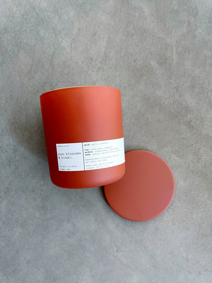 YUZU BLOSSOM & HINOKI MINI | VIRGIN COCONUT CRÈME WAX & WOODEN WICK CANDLE – CANDLES