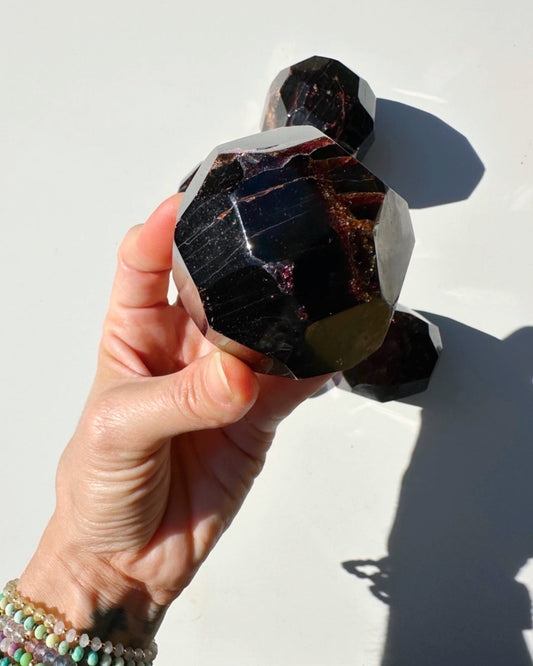 Almandine Garnet - AAA –