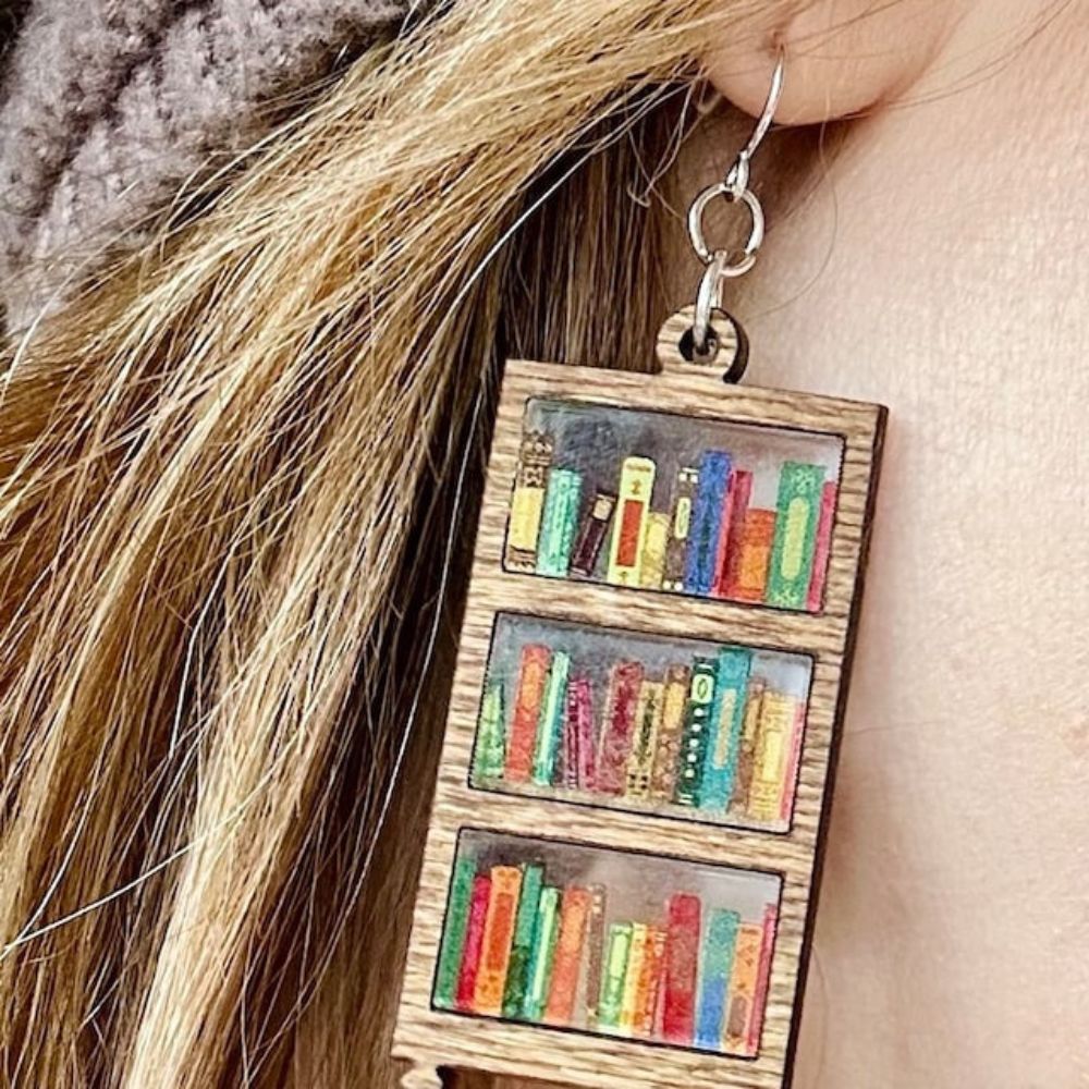 BOOK LOVER EARRINGS (PAIR) –