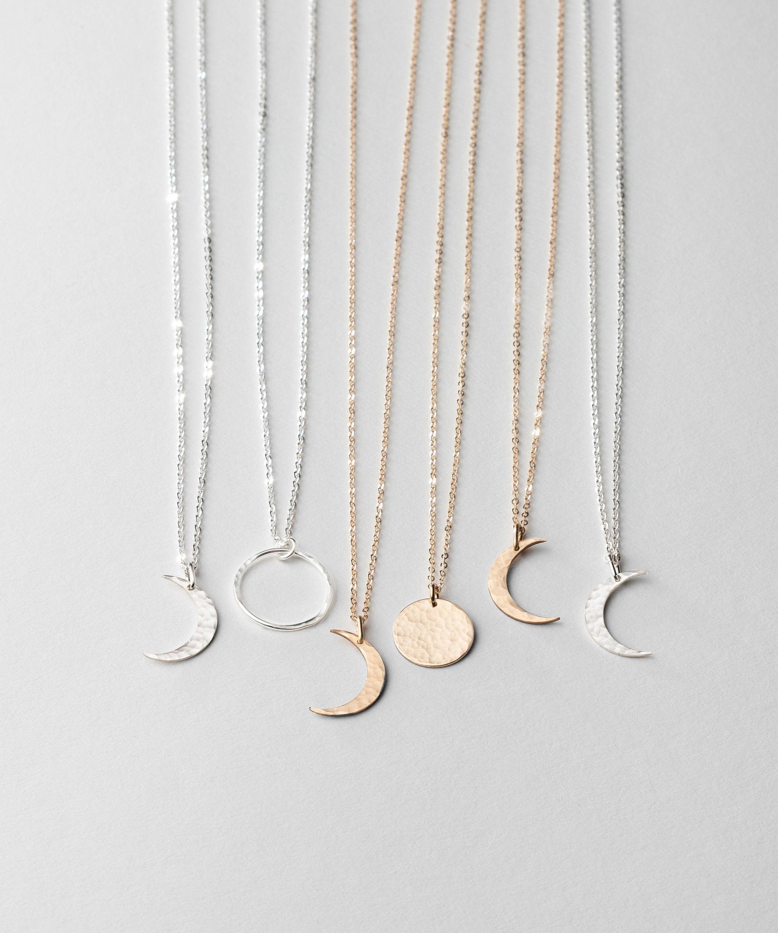 MOON PHASE NECKLACE – New Moon