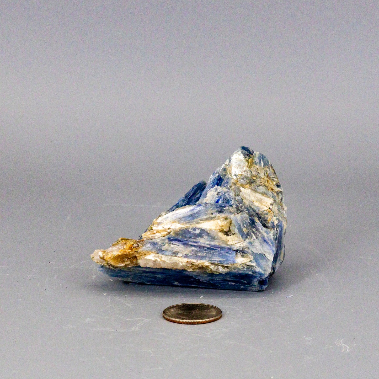 Beautiful Blue Kyanite Blades In Quartz Clusters – Blue Kyanite Quartz 234g - 3.00" x 2.35" Raw