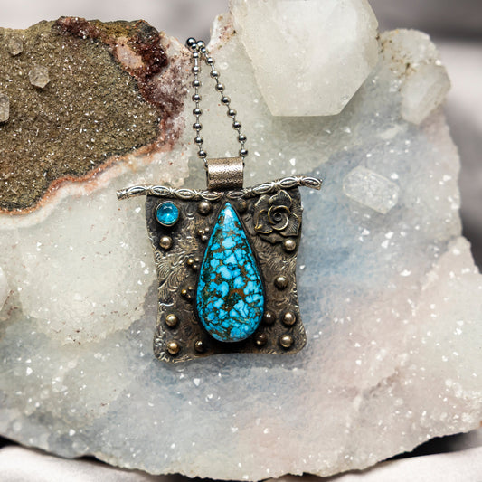 Blue Magnesite On 925 Silver Pendant – 925 Sterling Silver