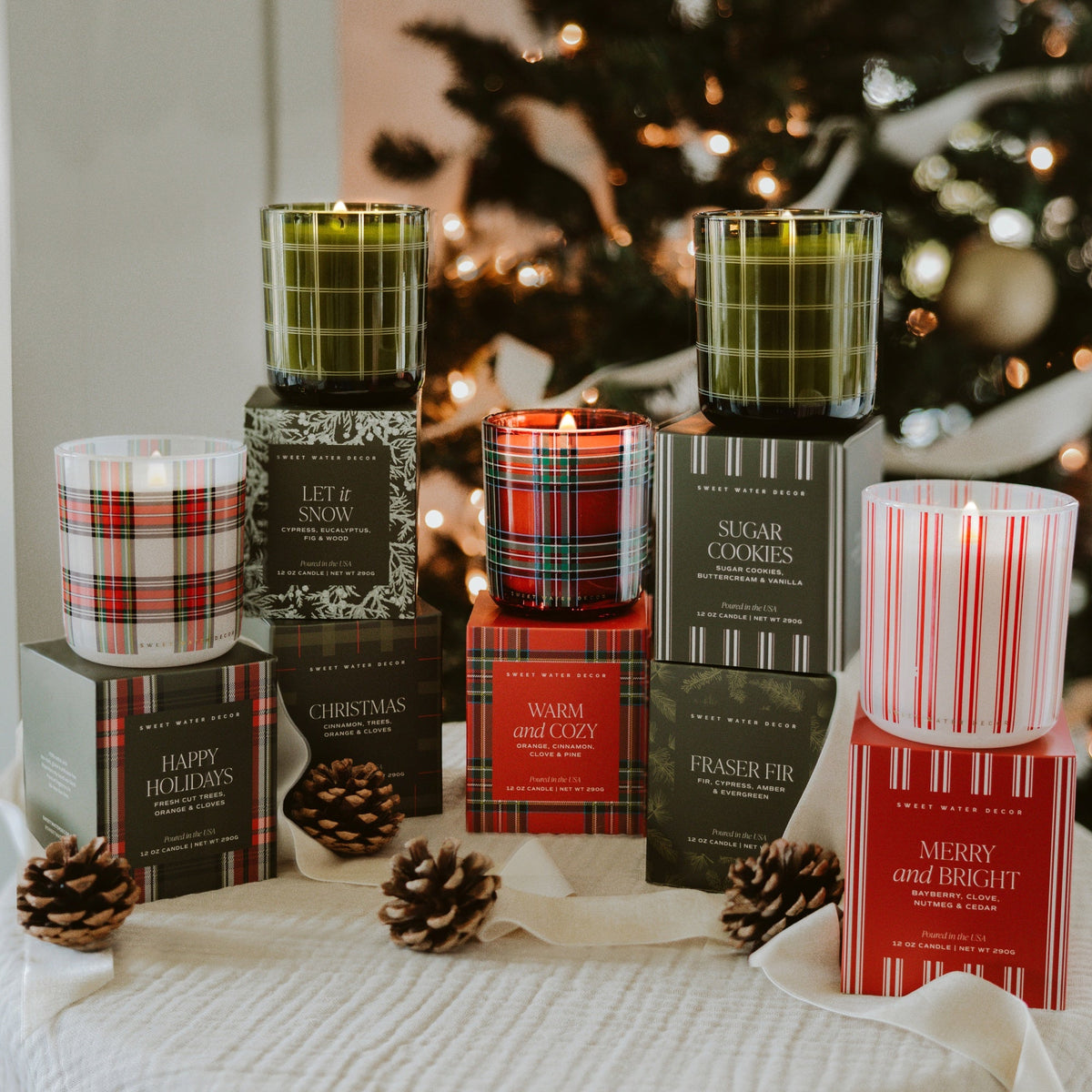 Happy Holidays Christmas Soy Blend Candle – 12 oz Gift Box
