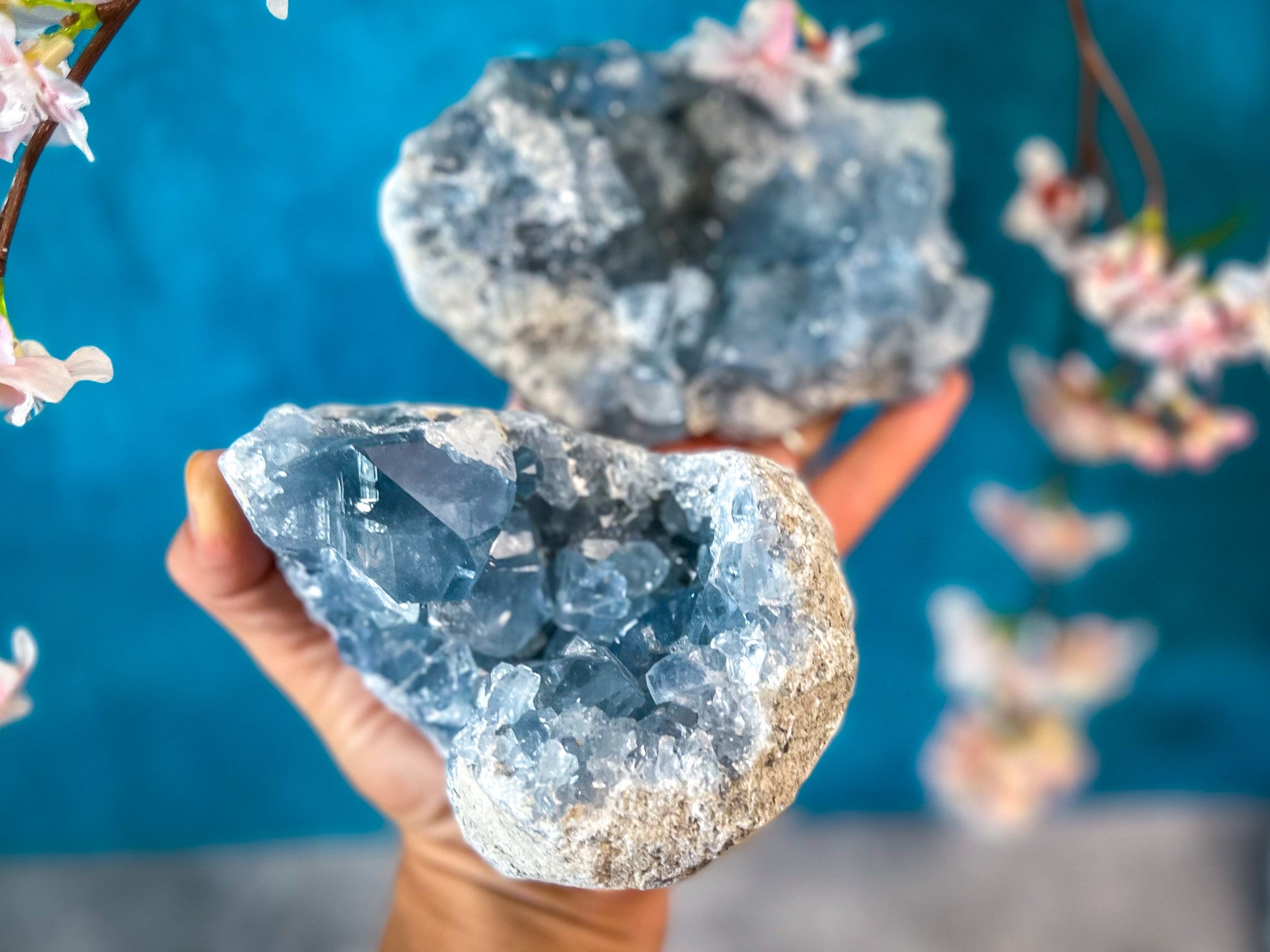 CELESTITE Clusters 450-800 Grams – 600-649 gram cluster