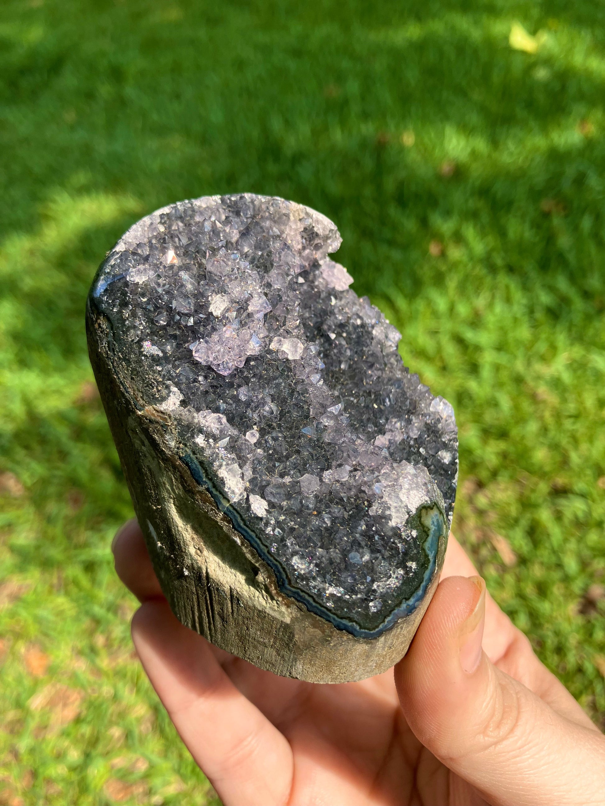 Black Amethyst Cut Base –