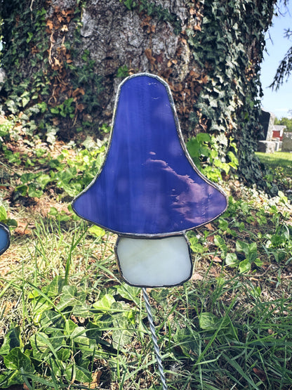 Mushroom Garden Stake – Whimsical Outdoor Décor for Yard & Planters
