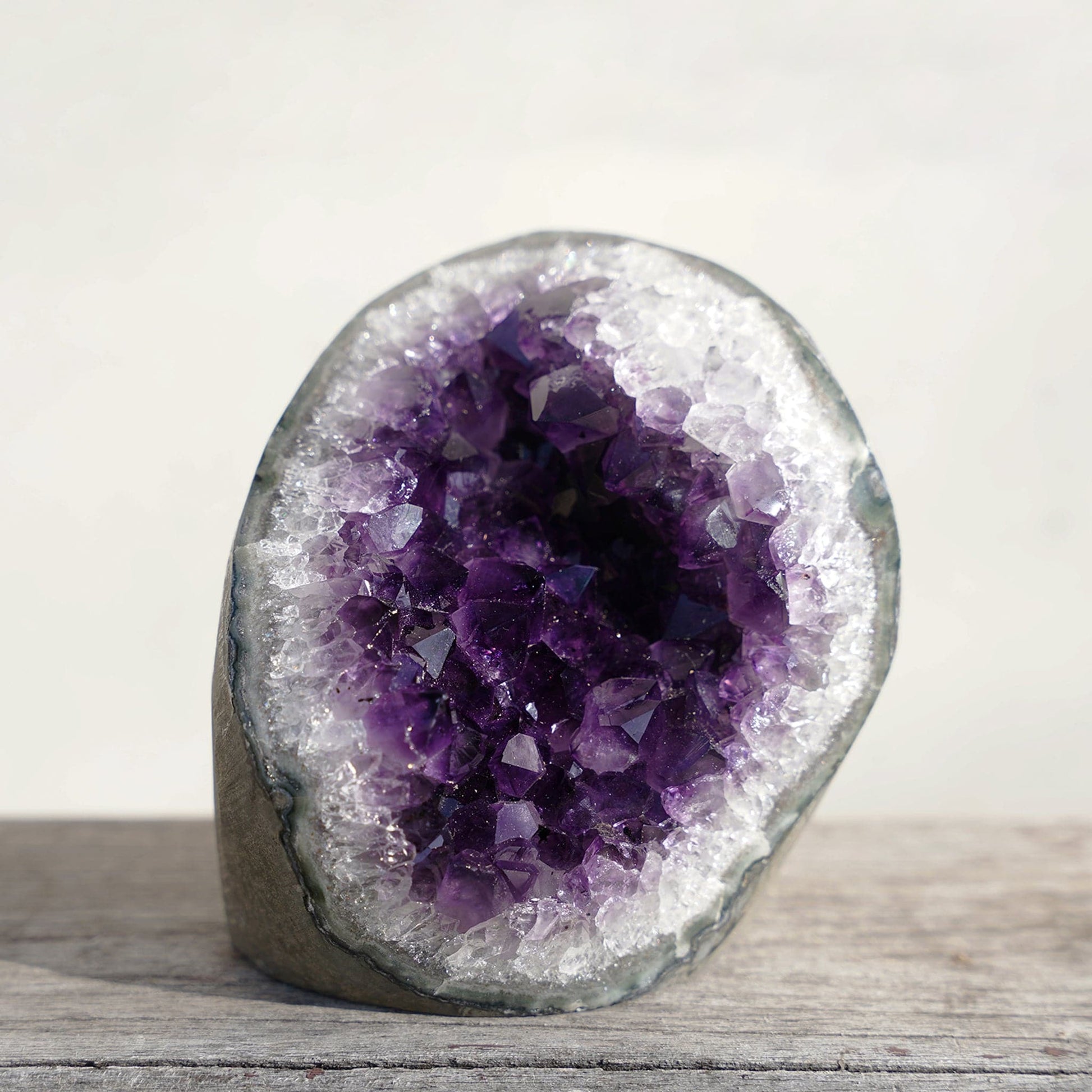Crown Radial Amethyst Geode – Amethysts Crystals Rare Minerals